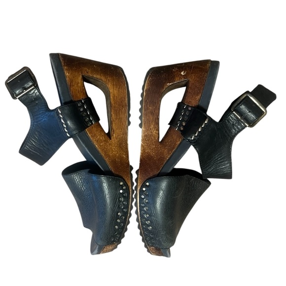 Black Wedge Sandals - Picture 7 of 11